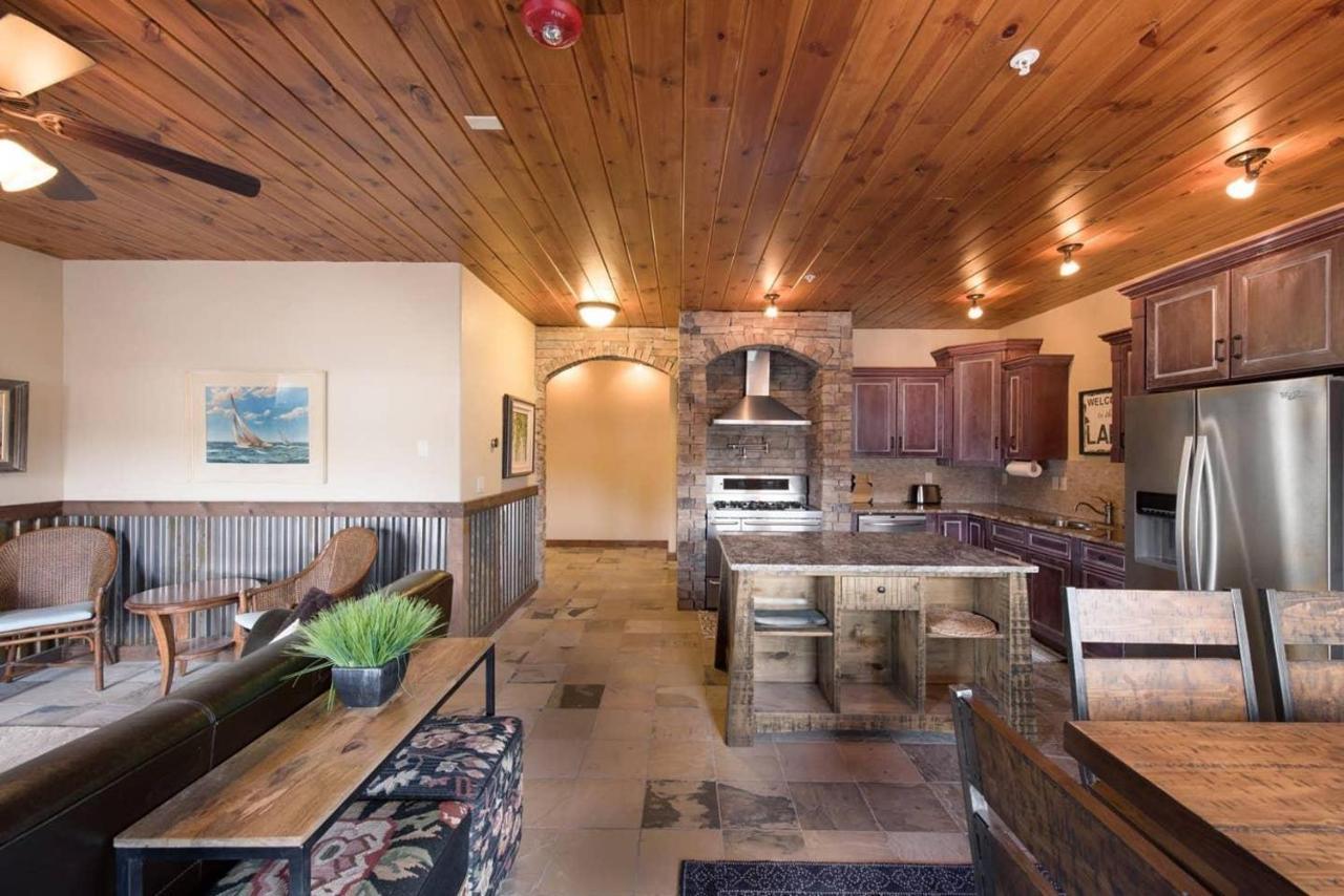 Timbercrest Downtown Lakeview Condo South By Casago Mccall - Donerightmanagement Экстерьер фото